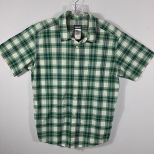 Patagonia Mens Large Green Plaid Organic Cotton Short Sleeve L Button Down Shirt